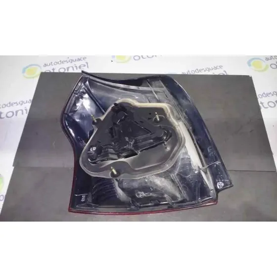 Piloto Trasero Derecho para Toyota Corolla (E12)