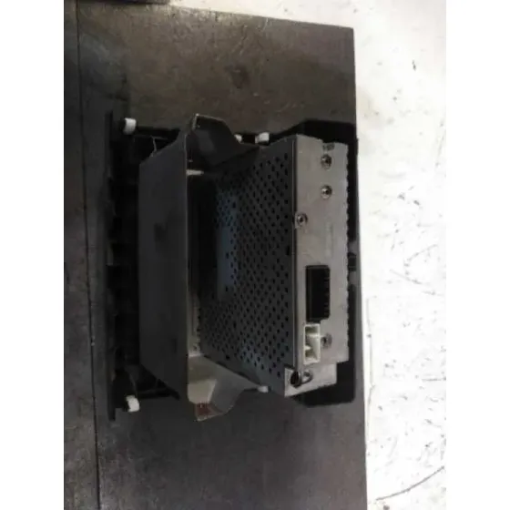Sistema Audio / Radio Cd para Suzuki Swift Berlina (Mz)
