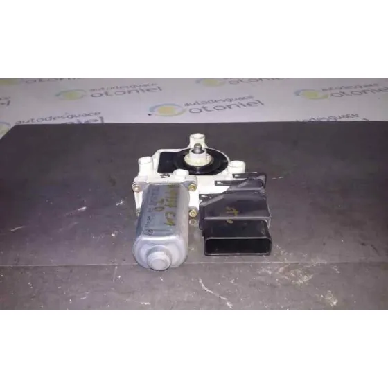 Motor Elevalunas Trasero Derecho para Seat Leon (1M1)