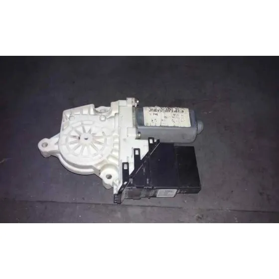 Motor Elevalunas Trasero Derecho para Seat Leon (1M1)