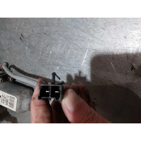 Elevalunas Delantero Izquierdo para Nissan Almera (N16/E)