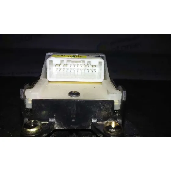 Mando Elevalunas Delantero Izquierdo para Toyota Avensis Berlina (T25)