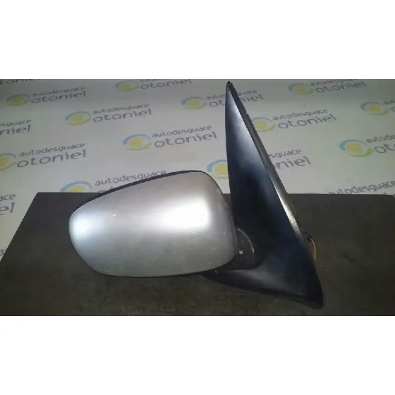Retrovisor Derecho para Nissan Almera (N16/E)