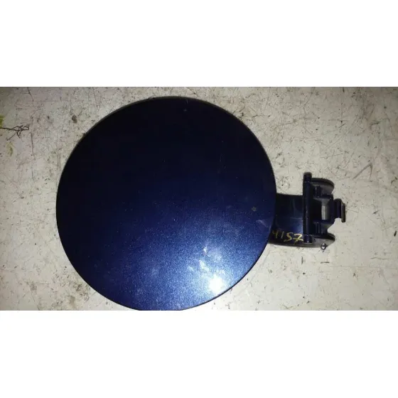 Tapa Exterior Combustible para Kia Cee'd