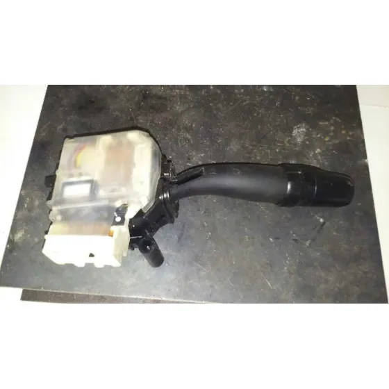 Mando Luces para Toyota Corolla Verso (R1)