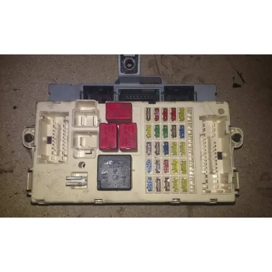 Caja Reles / Fusibles para Fiat Stilo (192)