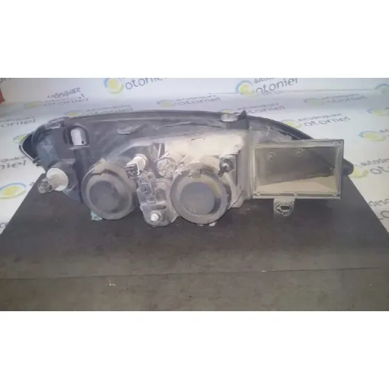 Faro Izquierdo para Nissan Primera Berlina (P11)