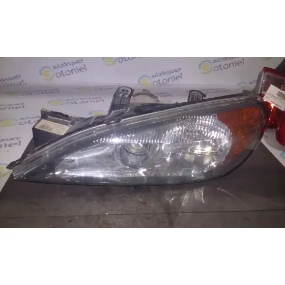 Faro Izquierdo para Nissan Primera Berlina (P11)