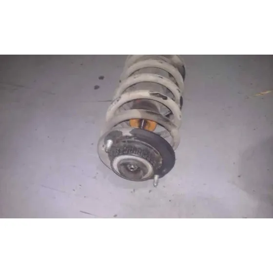 Amortiguador Delantero Derecho para Volkswagen Passat Berlina (3B2)