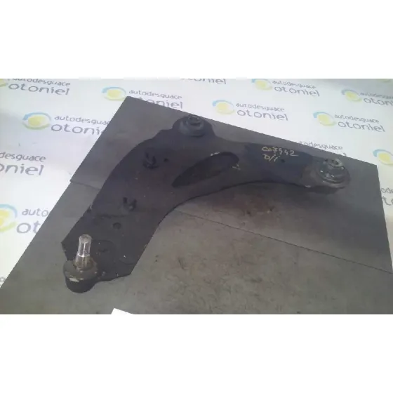 Brazo Suspension Inferior Delantero Izquierdo para Renault Trafic Combi (Ab 4.01)