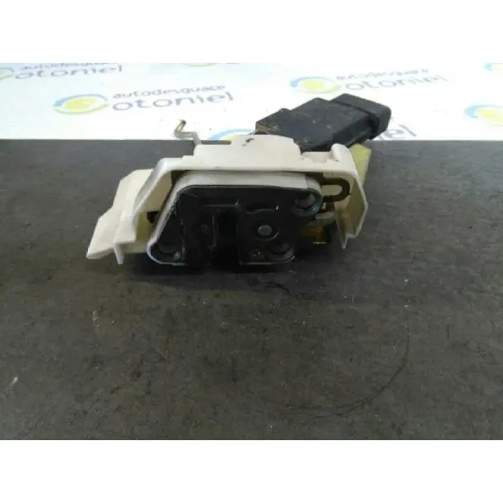 Cerradura Puerta Trasera Derecha para Opel Agila