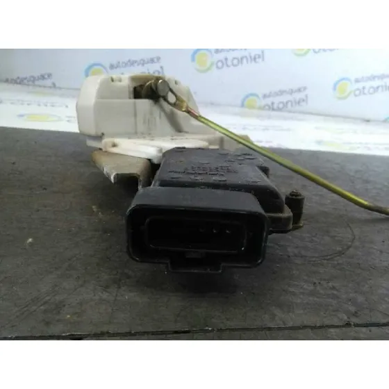 Cerradura Puerta Trasera Derecha para Opel Agila