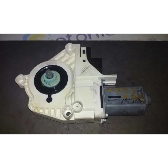 Motor Elevalunas Delantero Derecho para Audi Q7 (4L)