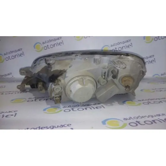 Faro Derecho para Daewoo Tacuma