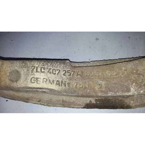 Mangueta Delantera Izquierda para Audi Q7 (4L)