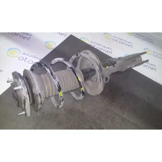 Amortiguador Delantero Derecho para Toyota Avensis Berlina (T25)