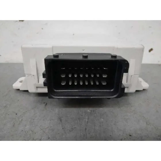 Modulo Electronico para Toyota Avensis Berlina (T25)
