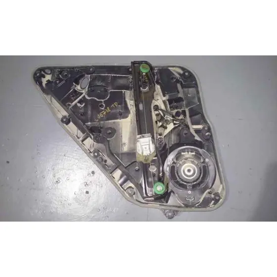 Elevalunas Trasero Derecho para Mercedes-Benz Clase A (W176)