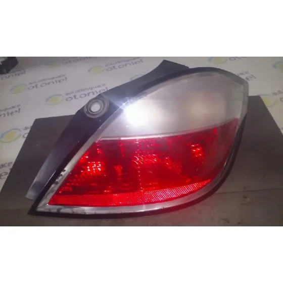 Piloto Trasero Derecho para Opel Astra H Berlina