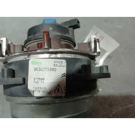 Faro Antiniebla Derecho para Citroën Xsara Picasso