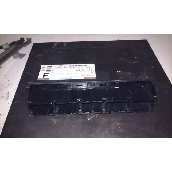 Modulo Confort para Ford Focus Berlina (Cak)