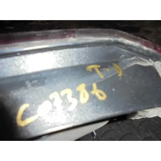Piloto Trasero Derecho Interior para Renault Laguna Ii (Bg0)
