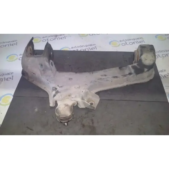 Brazo Suspension Inferior Delantero Derecho para Tata Safari