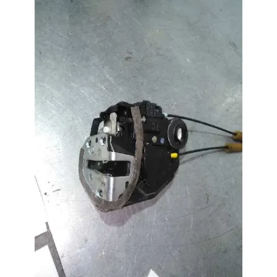 Cerradura Puerta Trasera Derecha para Toyota Corolla (E15)