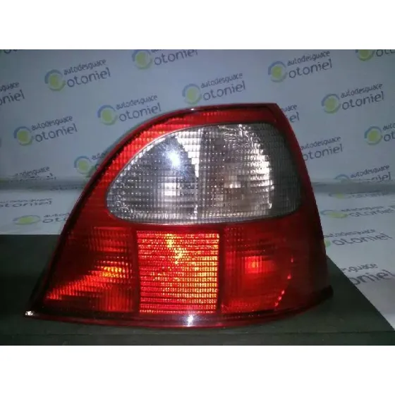 Piloto Trasero Derecho para Mg Serie 25 (Rf)