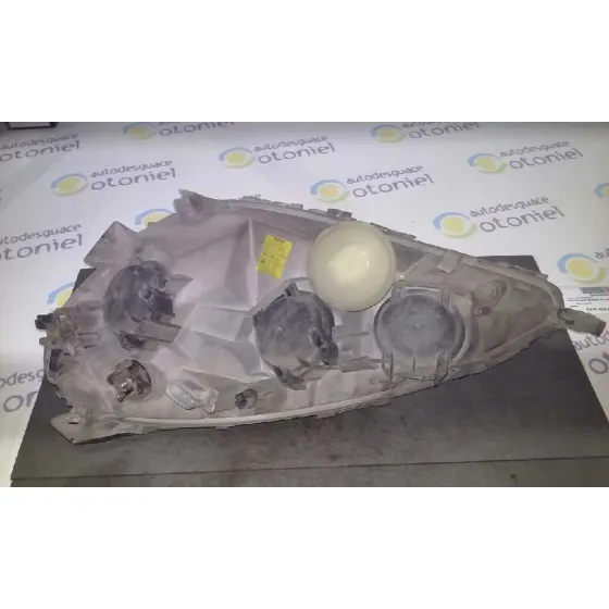 Faro Derecho para Mercedes-Benz Clase A (W168)