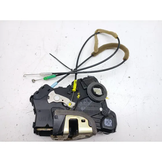Cerradura Puerta Delantera Derecha para Toyota Corolla (E12)