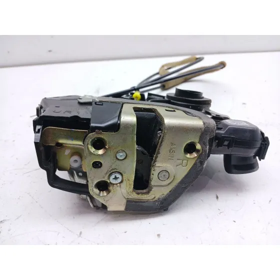 Cerradura Puerta Delantera Derecha para Toyota Corolla (E12)