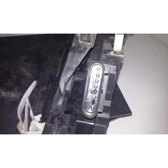 Cerradura Puerta Trasera Derecha para Ford C-Max