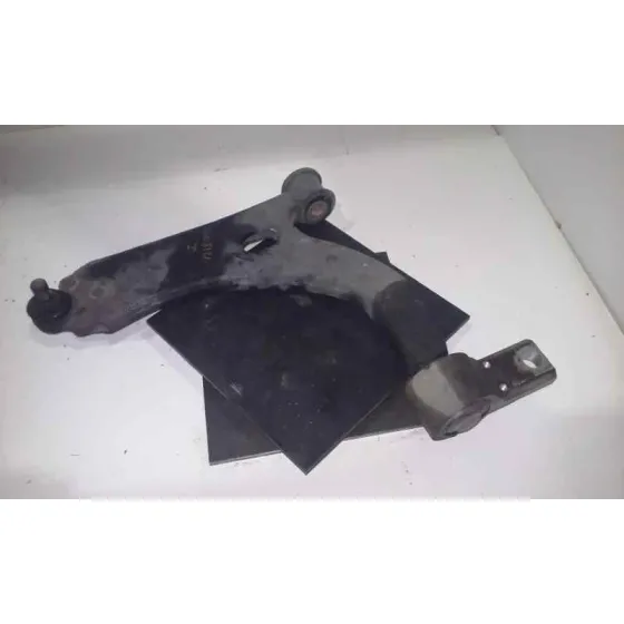 Brazo Suspension Inferior Delantero Izquierdo para Ford Fiesta (Cbk)