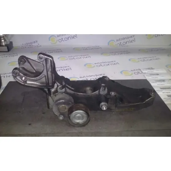 Soporte Alternador para Nissan Primera Berlina (P12)