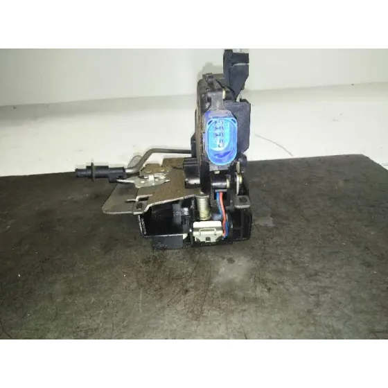 Cerradura Puerta Delantera Derecha para Audi A3 (8P)