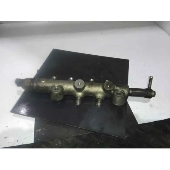 Rampa Inyectora para Mazda 6 Berlina (Gg)