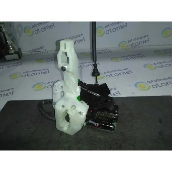 Cerradura Puerta Delantera Derecha para Kia Carens ( )