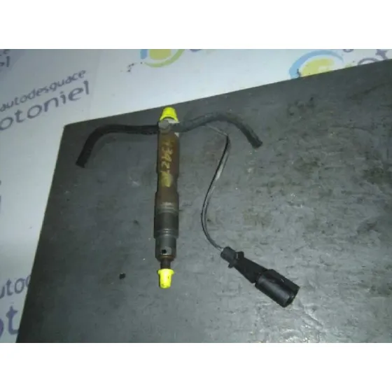 Inyector para Seat Ibiza (6L1)
