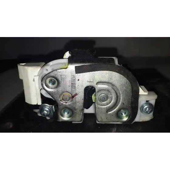 Cerradura Puerta Trasera Izquierda para Mitsubishi L 200 (Ka0/Kb0)