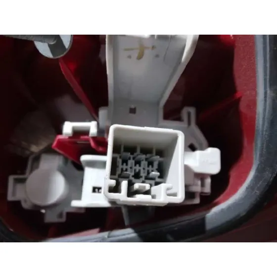 Piloto Trasero Izquierdo para Ford Fiesta (Cb1)