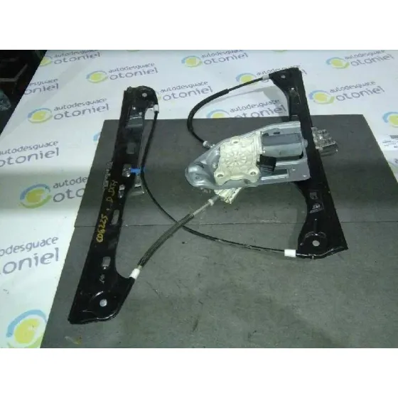 Elevalunas Delantero Derecho para Mercedes-Benz Clase C (W203) Berlina