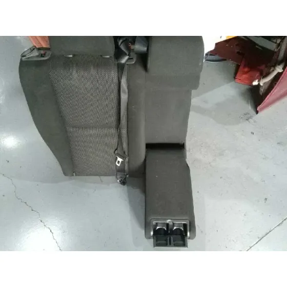 Cinturon Seguridad Trasero Derecho para Toyota Avensis Berlina (T25)