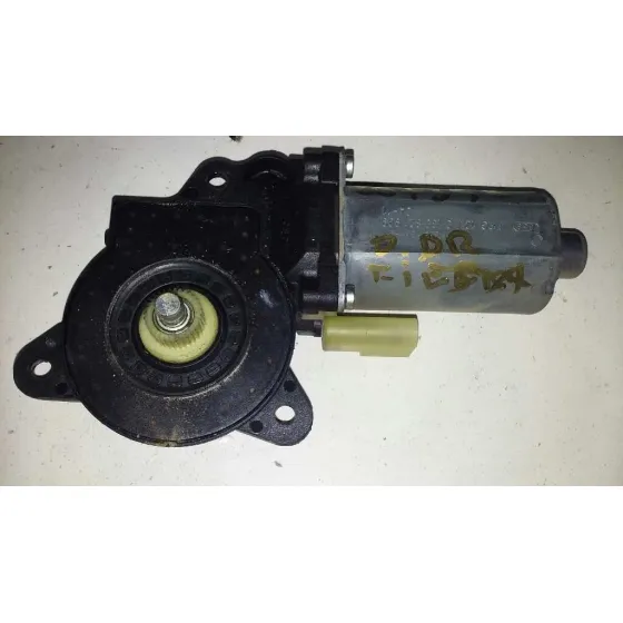 Motor Elevalunas Delantero Derecho para Ford Fiesta (Cbk)