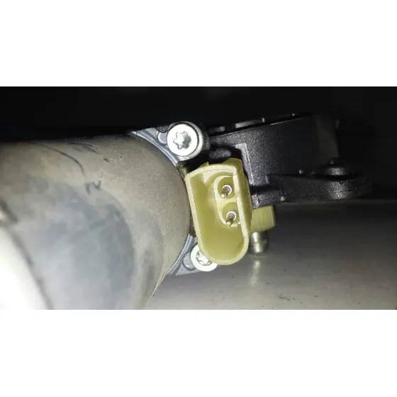 Motor Elevalunas Delantero Derecho para Ford Fiesta (Cbk)