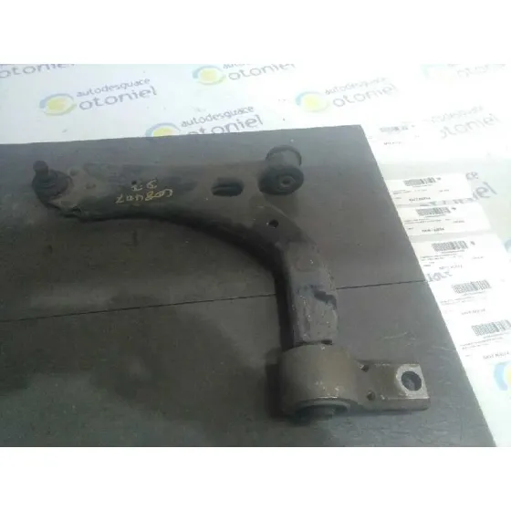 Brazo Suspension Inferior Delantero Izquierdo para Ford Fiesta (Cbk)
