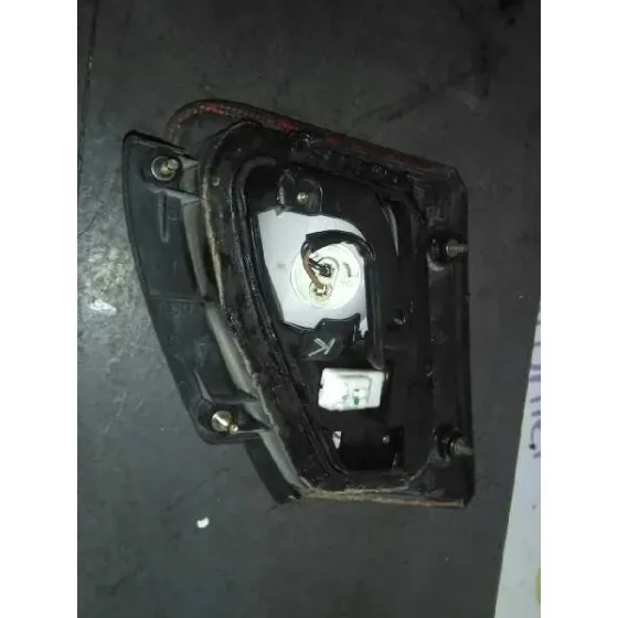 Piloto Trasero Derecho para Nissan Almera (N16/E)