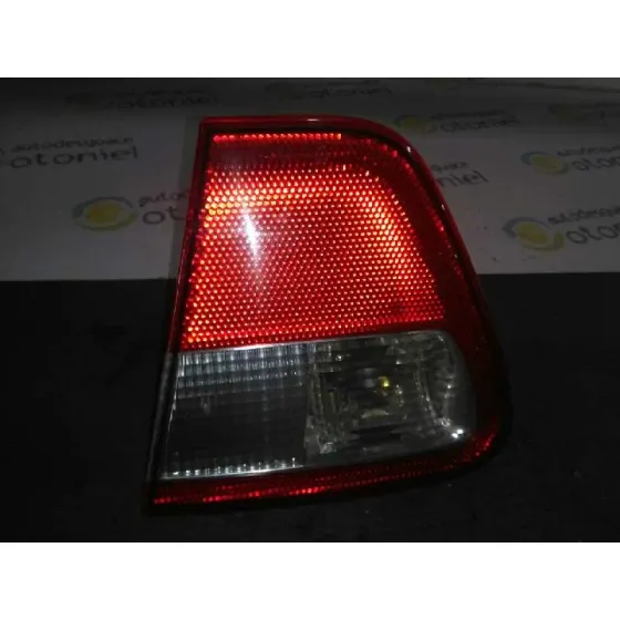 Piloto Trasero Derecho para Seat Cordoba Berlina (6K2)