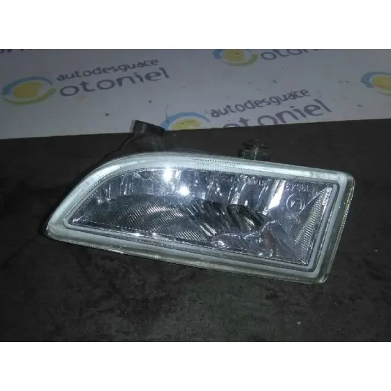 Faro Antiniebla Izquierdo para Mazda 2 Berlina (Dy)