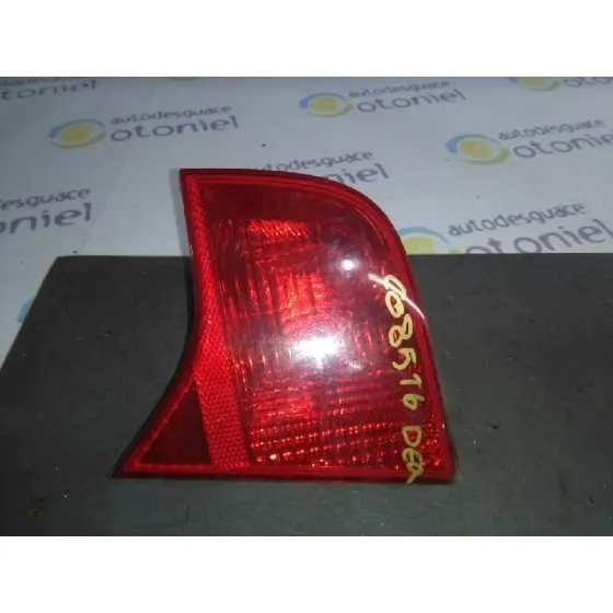 Piloto Trasero Derecho Interior para Audi A4 Berlina (8E)